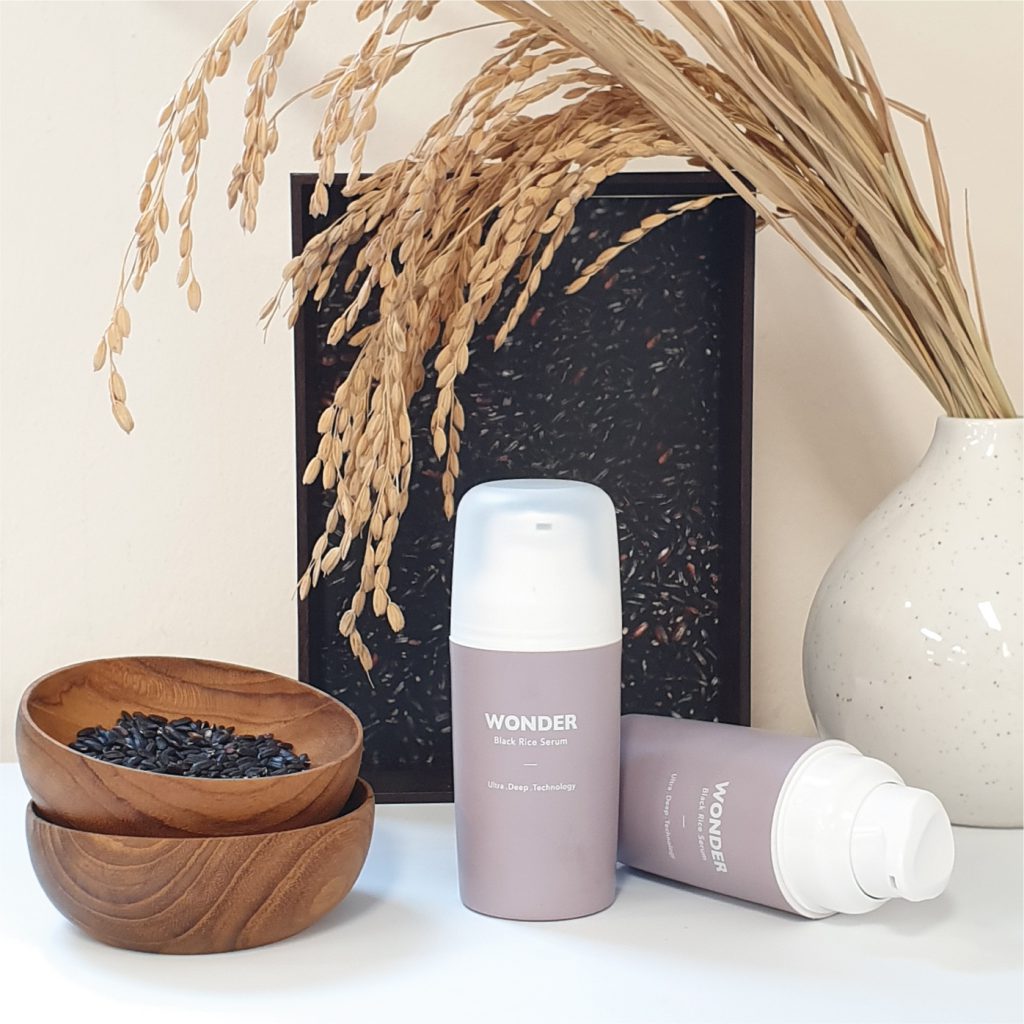 Сыворотка с экстрактом черного риса Haruharu Wonder Black Rice Serum