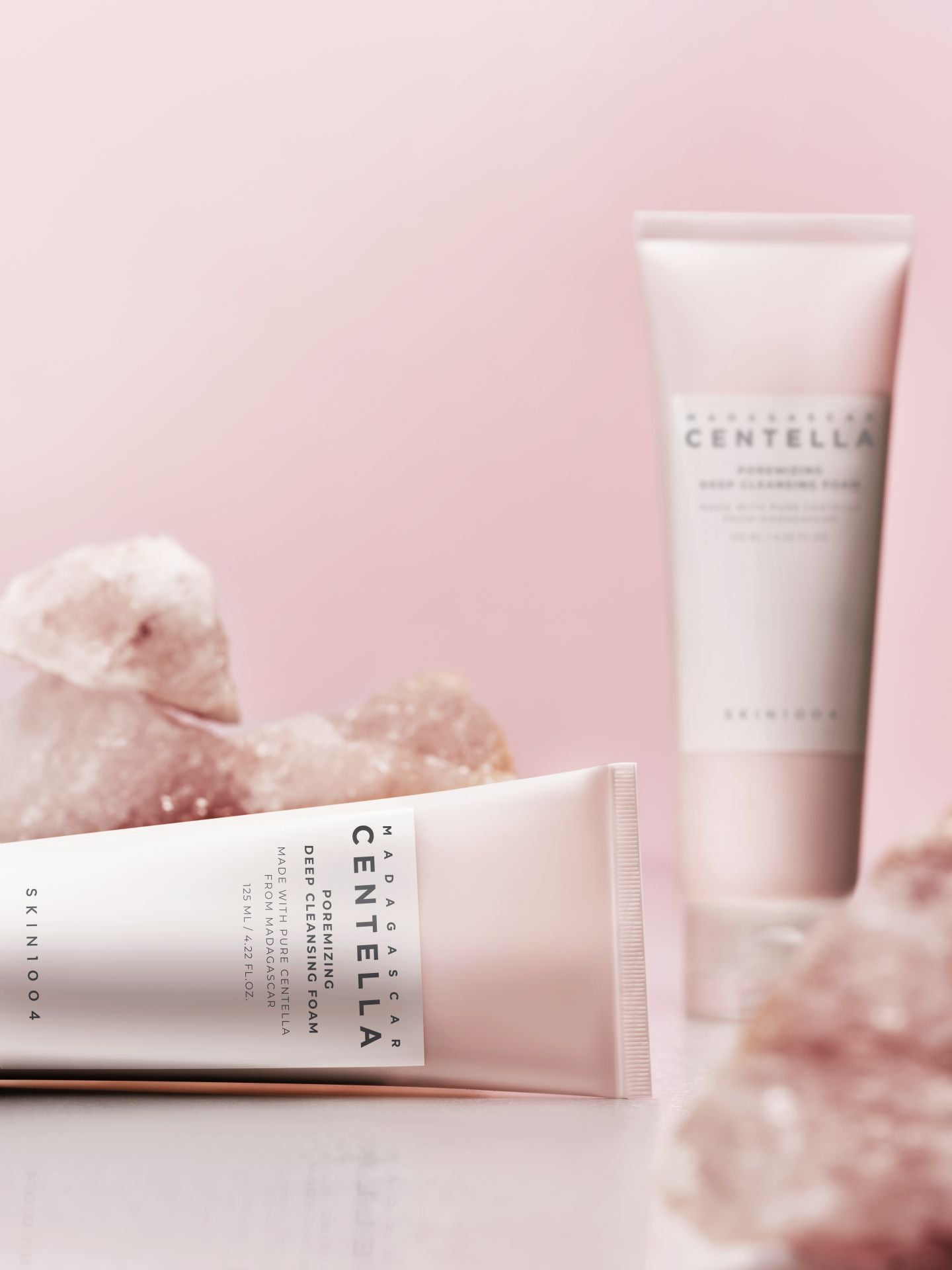 Глубоко очищающая пенка для сужения пор SKIN1004 Madagascar Centella Poremizing Deep Cleansing Foam